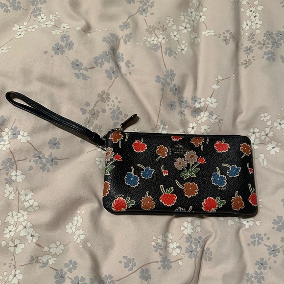 Coach Handbags - Coach Wallet